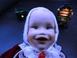 lot 14 2 dolls face
